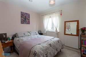 Bedroom- click for photo gallery